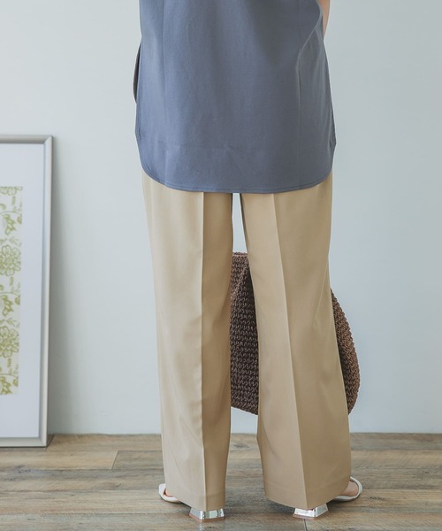 ITEMS URBANRESEARCH(アイテムズ アーバンリサーチ)の「カラーイージーワイドパンツ(その他パンツ・レディース・ベージュ/レッド/ブラック/モカ・SMALL/MEDIUM/LARGE)」の18枚目の写真