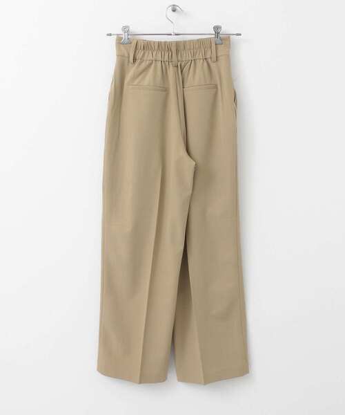 ITEMS URBANRESEARCH(アイテムズ アーバンリサーチ)の「カラーイージーワイドパンツ(その他パンツ・レディース・ベージュ/レッド/ブラック/モカ・SMALL/MEDIUM/LARGE)」の9枚目の写真