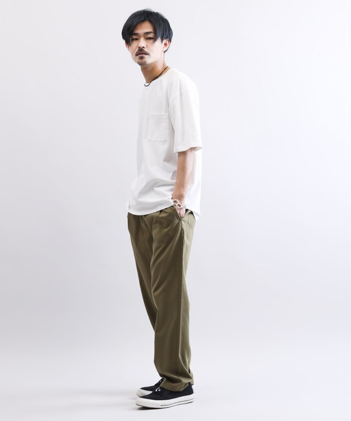 Lulu & Arnie(るるあんどあーにー)の「天竺 ルーズフィット ポケット Tシャツ(Tシャツ/カットソー・メンズ・ホワイト/ブラック/ベージュ/パープル/グレー/サックスブルー・MEDIUM/LARGE/X-LARGE)」の13枚目の写真