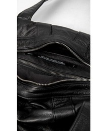 JULIUS（ユリウス）の「JULIUS/ユリウス/レザーショルダーバッグ