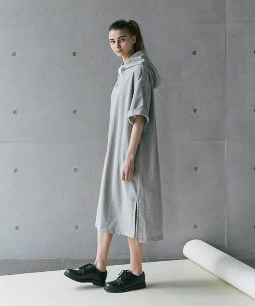 極美品 フラボア 25SS グラッフィー ワンピース S 黒 シャツワンピース 美品！FRAPBOIS ワンピース 極美品 フラボア 25SS グラッフィー