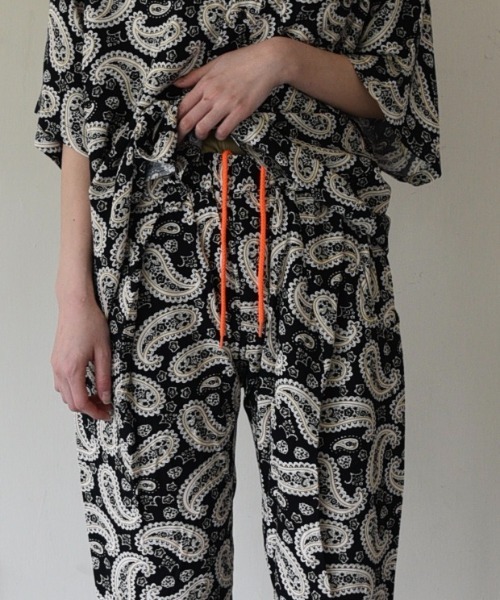 SUNNY SPORTS(サニースポーツ)の「SUNNY SPORTS / サニースポーツ 2PARTS PAISLEY TUCK PANTS(スラックス・メンズ・ブラック/マスタード・LARGE/MEDIUM)」の12枚目の写真