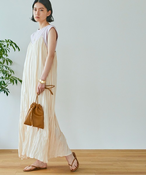 ANGIE（アンジー）の「コットンリネンワッシャーロングキャミワンピース（ワンピース・レディース・ブラック/ナチュラル/グリーン系その他/ライトベージュ/キャメル・FREE）」の3枚目の写真
