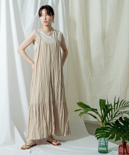 ANGIE（アンジー）の「コットンリネンワッシャーロングキャミワンピース（ワンピース・レディース・ブラック/ナチュラル/グリーン系その他/ライトベージュ/キャメル・FREE）」の8枚目の写真
