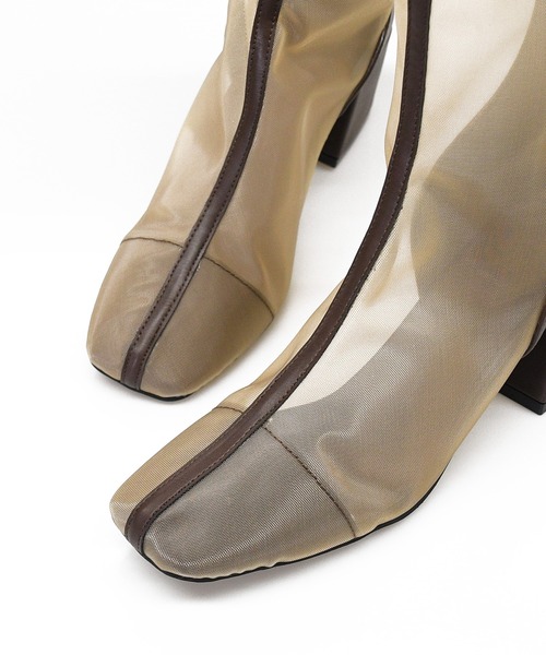 sango（sango）の「センターパイピングシアーバックファスナーショートブーツ（ブーツ・レディース・グレイッシュベージュ/ブラック/ダークブラウン/アイボリー・L/LL/3L/SS/S/M）」の7枚目の写真