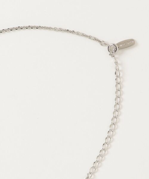 Paul Smith(ポールスミス)の「"Carving Logo" ネックレス / 210922 210(ネックレス・メンズ・シルバー/ブラック・FREE)」の7枚目の写真