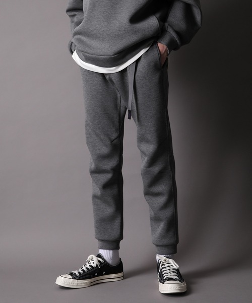 JUNRED(ジュンレッド)の「GRAMICCI別注スキニージョガーテックパンツ(その他パンツ・メンズ・ブラック/グレー/ベージュ系その他・S/M/L)」の13枚目の写真