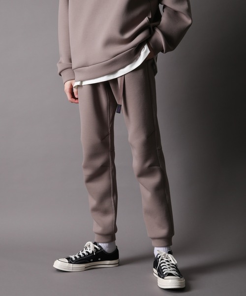 JUNRED(ジュンレッド)の「GRAMICCI別注スキニージョガーテックパンツ(その他パンツ・メンズ・ブラック/グレー/ベージュ系その他・S/M/L)」の7枚目の写真