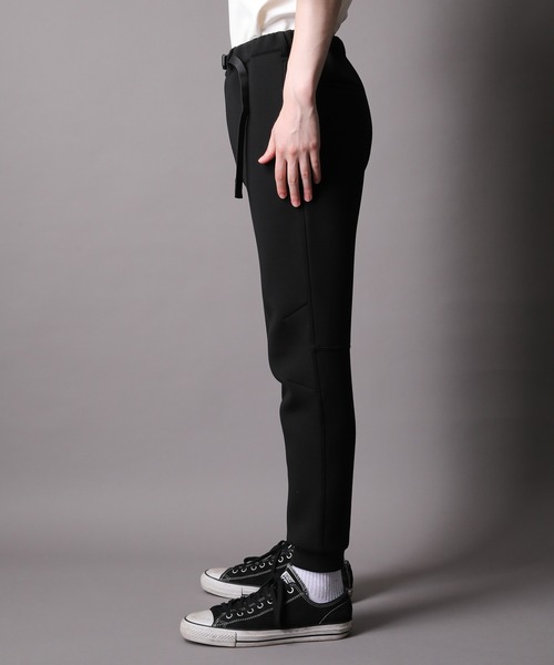 JUNRED(ジュンレッド)の「GRAMICCI別注スキニージョガーテックパンツ(その他パンツ・メンズ・ブラック/グレー/ベージュ系その他・S/M/L)」の22枚目の写真