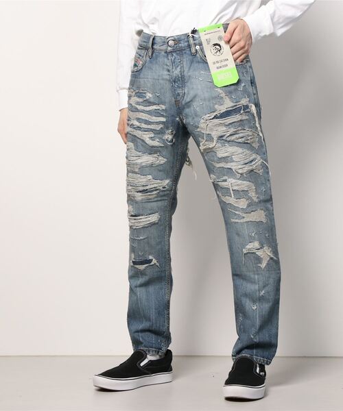 DIESEL(ディーゼル)の「FW21 メンズ デニムパンツ テーパード サステナブル(デニムパンツ・メンズ・インディゴブルー・32inch/30inch/28inch/34inch/36inch/26inch)」の4枚目の写真