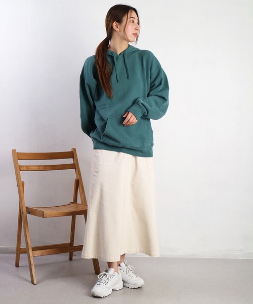 Champion（チャンピオン）の「Champion ガーメントダイ 長袖 裏毛プルパーカー スウェット 無地（パーカー・メンズ・ブラック/ネイビー/ブルー系その他/グリーン/グレー・M/XL/L/S/XXL）」の9枚目の写真