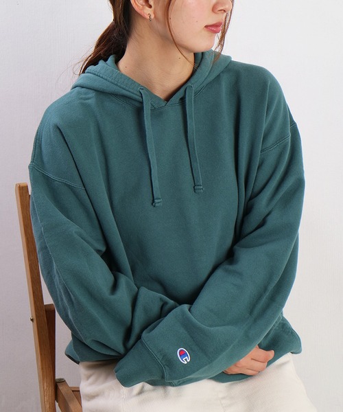 Champion（チャンピオン）の「Champion ガーメントダイ 長袖 裏毛プルパーカー スウェット 無地（パーカー・メンズ・ブラック/ネイビー/ブルー系その他/グリーン/グレー・M/XL/L/S/XXL）」の11枚目の写真