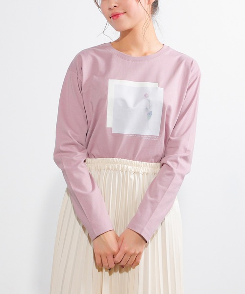 Honeys（ハニーズ）の「フォトプリントＴシャツ（Tシャツ/カットソー・レディース・ブラック/ピンク系その他/ホワイト/グリーン系その他/グレイッシュベージュ・L/M/S/LL）」の5枚目の写真