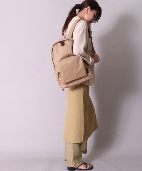 Legato Largo(レガートラルゴ)の「(LF)【Legato Largo】肩楽(かたらく)PC収納 ナイロン リュック(バックパック/リュック・レディース・ネイビー/ブラック/ベージュ/グレー/ライトブラウン・ONE SIZE/ONESIZE)」の7枚目の写真