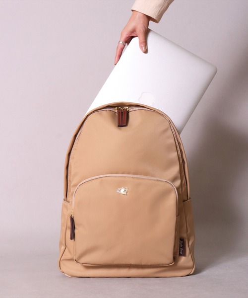 Legato Largo(レガートラルゴ)の「(LF)【Legato Largo】肩楽(かたらく)PC収納 ナイロン リュック(バックパック/リュック・レディース・ネイビー/ブラック/ベージュ/グレー/ライトブラウン・ONE SIZE/ONESIZE)」の8枚目の写真
