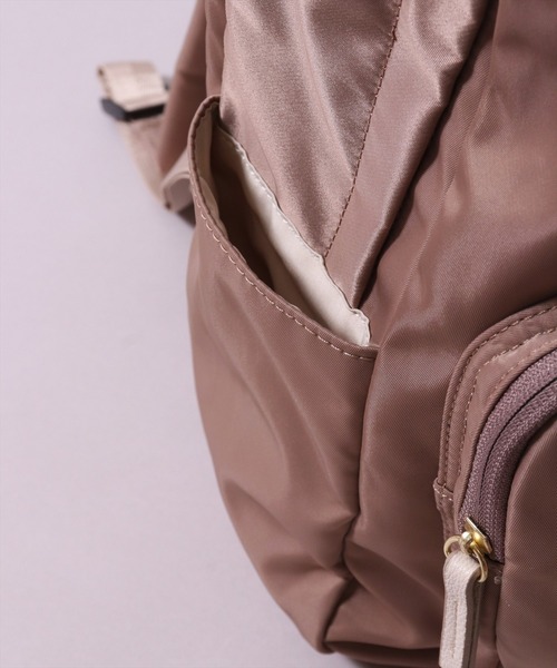 Legato Largo(レガートラルゴ)の「(LF)【Legato Largo】肩楽(かたらく)PC収納 ナイロン リュック(バックパック/リュック・レディース・ネイビー/ブラック/ベージュ/グレー/ライトブラウン・ONE SIZE/ONESIZE)」の22枚目の写真