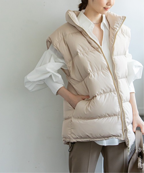 PROVOKE (プロヴォーク)の「【PROVOKE】 big shoulder dawn vest◆(ダウンジャケット/コート・レディース・アイボリー/ブラック・フリー)」の7枚目の写真