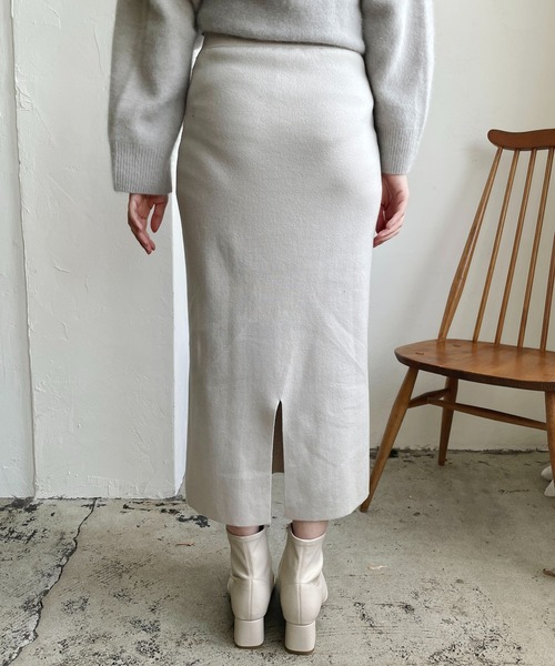 CAPRICIEUX LE'MAGE（カプリシューレマージュ）の「〈セットアイテム〉3SETベストニットアップ（ワンピース・レディース・アイボリー/ブラック/キャメル/グレイッシュベージュ・FREE）」の14枚目の写真