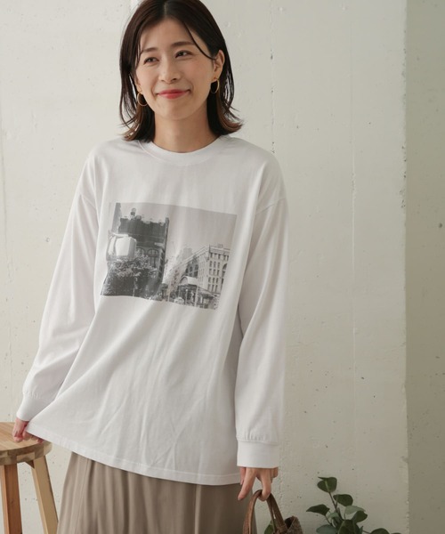 URBAN RESEARCH DOORS（アーバンリサーチドアーズ）の「フォトプリントロングスリーブTシャツ（Tシャツ/カットソー・レディース・その他1/その他2・ONE）」の4枚目の写真