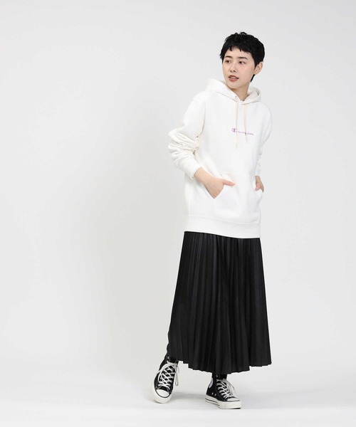 Champion(チャンピオン)の「【Champion】あったかボアパーカー(パーカー・レディース・オフホワイト/ダークブラウン/ピンク・L/M)」の4枚目の写真