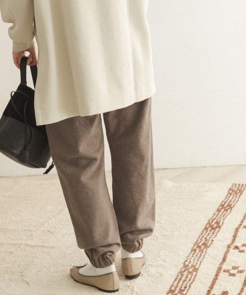 FORK&SPOON（フォークアンドスプーン）の「FORK&SPOON　裏起毛スウェットパンツ（スウェットパンツ・レディース・アイボリー/ブラウン系その他・ONE）」の15枚目の写真
