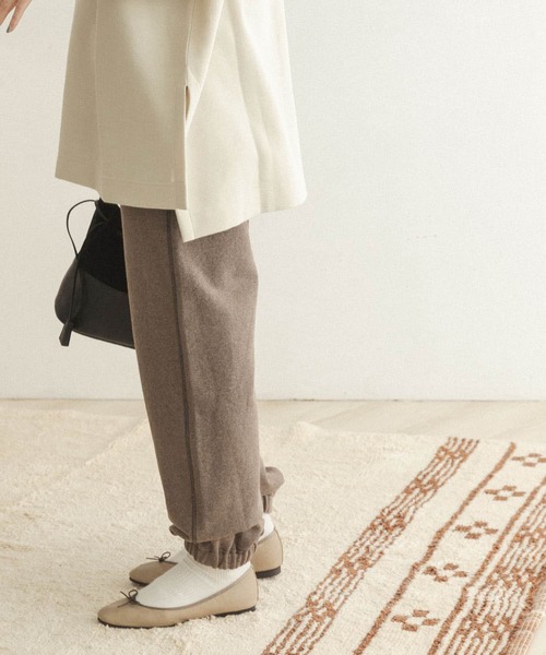 FORK&SPOON（フォークアンドスプーン）の「FORK&SPOON　裏起毛スウェットパンツ（スウェットパンツ・レディース・アイボリー/ブラウン系その他・ONE）」の4枚目の写真