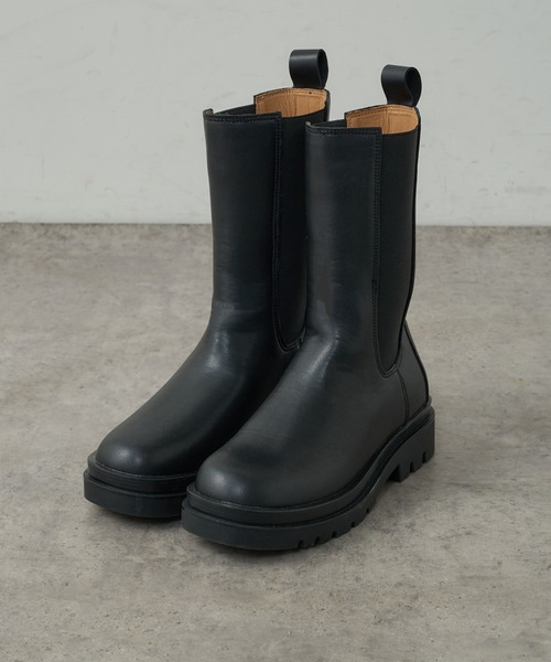 natural couture(ナチュラルクチュール)の「サイドゴアミドルブーツ(ブーツ・レディース・ブラック・LARGE/MEDIUM)」の6枚目の写真