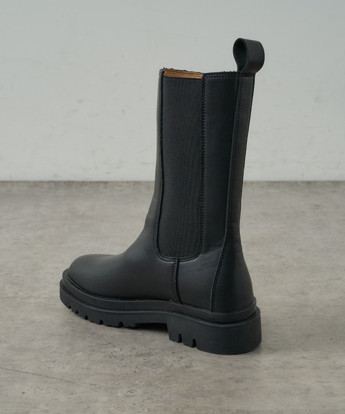 natural couture(ナチュラルクチュール)の「サイドゴアミドルブーツ(ブーツ・レディース・ブラック・LARGE/MEDIUM)」の10枚目の写真