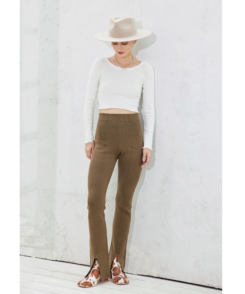 ALEXIA STAM（アリシアスタン）の「Slit Hem Smooth Knit Pants/スリットヘムスムースニットパンツ（その他パンツ・レディース・チャコールグレー/ブラウン/サンドベージュ・S/M）」の3枚目の写真