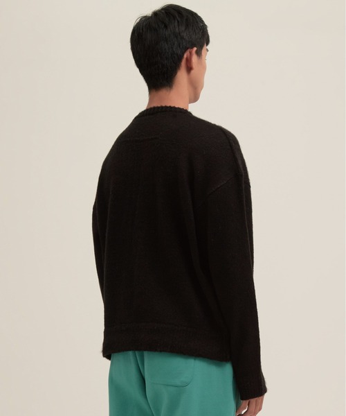 ISTKUNST(イストクンスト)の「【ISTKUNST】SMILEY KNIT / イストクンスト スマイリー クルーネック ニット(ニット/セーター・メンズ・ブラック/クリーム・MEDIUM/LARGE/SMALL)」の6枚目の写真