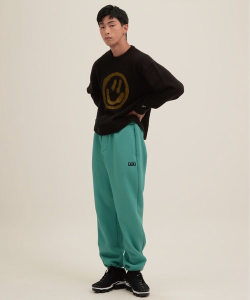 ISTKUNST(イストクンスト)の「【ISTKUNST】SMILEY KNIT / イストクンスト スマイリー クルーネック ニット(ニット/セーター・メンズ・ブラック/クリーム・MEDIUM/LARGE/SMALL)」の7枚目の写真