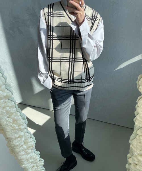 ASCLO（エジュクロ）の「ASCLO オーバーサイズチェックVネックベスト（ベスト・メンズ・ブラック/ベージュ/スカイブルー・FREE）」の6枚目の写真