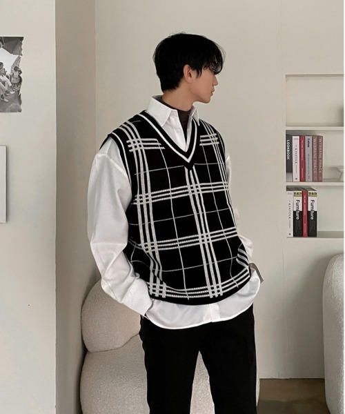ASCLO（エジュクロ）の「ASCLO オーバーサイズチェックVネックベスト（ベスト・メンズ・ブラック/ベージュ/スカイブルー・FREE）」の20枚目の写真