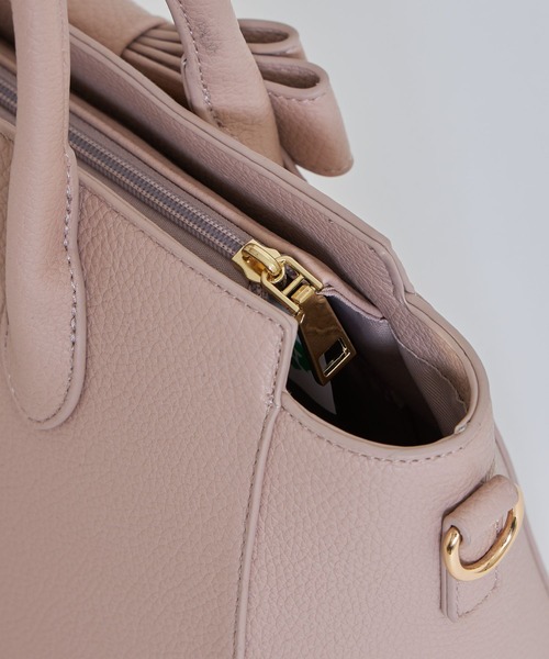 tocco closet(トッコ クローゼット)の「ショルダー付きフロントリボン2WAYハンドバッグ(ハンドバッグ・レディース・モカ/ピンク系その他/グレイッシュベージュ・FREE)」の16枚目の写真