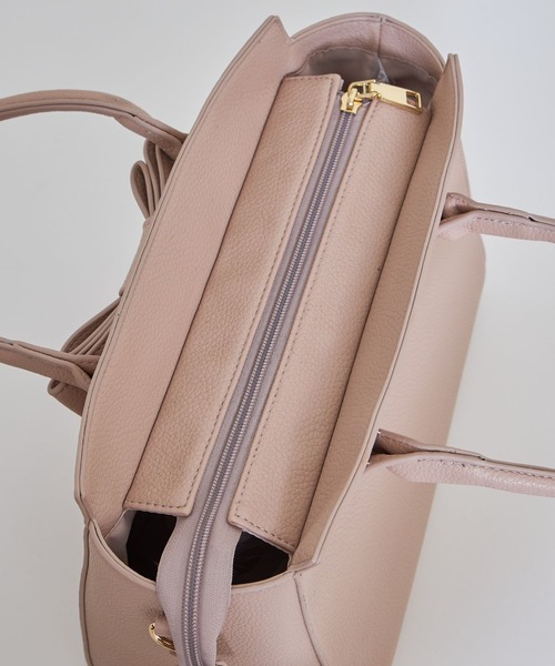 tocco closet(トッコ クローゼット)の「ショルダー付きフロントリボン2WAYハンドバッグ(ハンドバッグ・レディース・モカ/ピンク系その他/グレイッシュベージュ・FREE)」の19枚目の写真