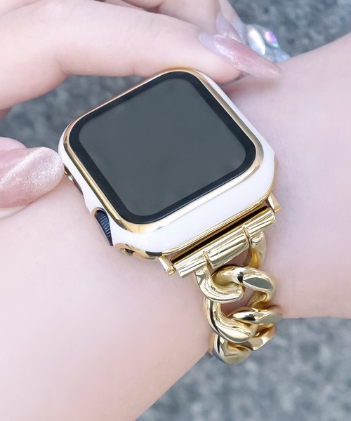 Urban Coral（アーバンコーラル）の「Apple Watch Case / アップルウォッチ ケース メタルラインカバー / Urban Coral（デジタル腕時計・レディース・レッド系その他/ブラック×シルバー/ブラック×ゴールド/ホワイト×シルバー/ホワイト×ゴールド/ピンク系その他/ブルー系その他/グリーン系その他/ピンク系その他2/レッド系その他2/グリーン系その他2/ブルー系その他2/ネイビー系/ブラック系/ピンク系/グリーン系/レッド系/ホワイト系/ブラック系2/グリーン系1/ブラック系1/ホワイト系1/ホワイト系2/ネイビー系1/ピンク系1/クリア/ネイビー系2/ローズ系/その他5/グレー系その他・40mm/44mm/41mm/45mm/46/42mm）」の3枚目の写真