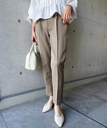 ハイウエストセンタープレステーパードパンツ