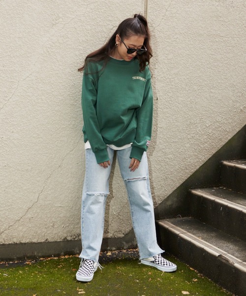 SHAGGIE（シャギー）の「膝カットストレートワイドデニムパンツ（デニムパンツ・レディース・ブラック/ブルー・SMALL/MEDIUM/LARGE）」の11枚目の写真