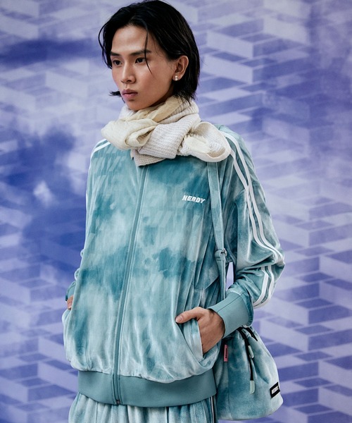 NERDY（ノルディ）の「NERDY x ATMOS DNA Watercolor Velvet Track Top / ノルディー x アトモス ディーエヌエー ウォーターカラー ベルベット トラックトップ 【SP】（ブルゾン・レディース・ミント/パープル・L/S/M）」の12枚目の写真