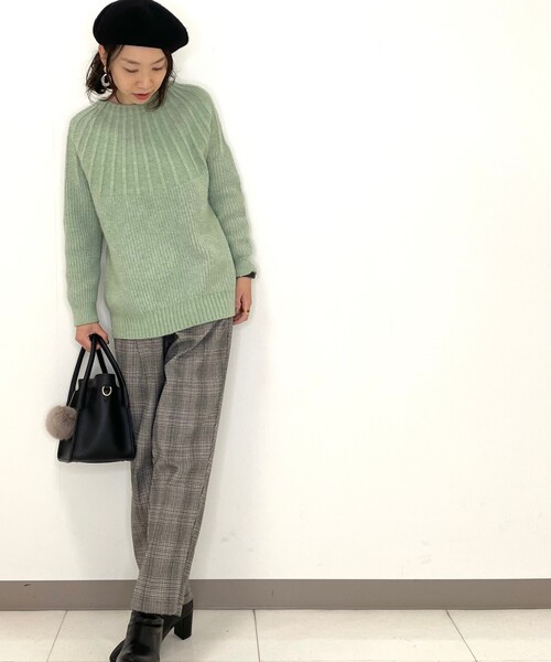 DRESKIP（ドレスキップ）の「◆ウール混求心編みニット（ニット/セーター・レディース・ダークブラウン/ライトベージュ/グリーン/グレー/ピンク系/ブラック・03/02/04）」の16枚目の写真