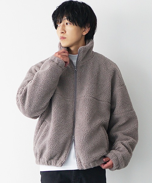 MinoriTY（マイノリティ）の「【MinoriTY】もこもこオーバーサイズボアブルゾン ボアジャケット オーバーサイズ スタンドカラー/パーカー ルーズフィット ボアフリースブルゾン  冬服 メンズ ビッグシルエット ヘビーアウター ダブルジップ（ブルゾン・メンズ・モカ/ホワイト/ブラック/ホワイト系その他2/ブラック系その他2/ブラック系その他/ブラウン/ホワイト系その他/ホワイト×ブラウン/ホワイト系その他3/ブルー系1/ブラック系1/ベージュ系2/ホワイト系1/ホワイト系2/ベージュ系1/ブラック系2/ブルー系2・M/S/L）」の22枚目の写真