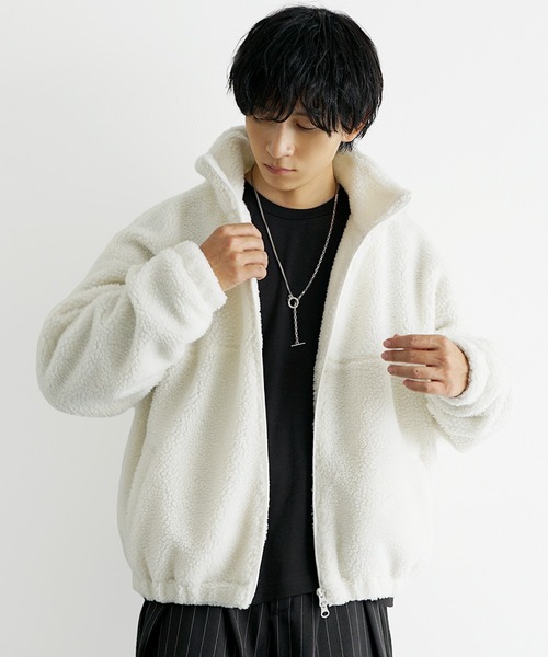 MinoriTY（マイノリティ）の「【MinoriTY】もこもこオーバーサイズボアブルゾン ボアジャケット オーバーサイズ スタンドカラー/パーカー ルーズフィット ボアフリースブルゾン  冬服 メンズ ビッグシルエット ヘビーアウター ダブルジップ（ブルゾン・メンズ・モカ/ホワイト/ブラック/ホワイト系その他2/ブラック系その他2/ブラック系その他/ブラウン/ホワイト系その他/ホワイト×ブラウン/ホワイト系その他3/ブルー系1/ブラック系1/ベージュ系2/ホワイト系1/ホワイト系2/ベージュ系1/ブラック系2/ブルー系2・M/S/L）」の19枚目の写真