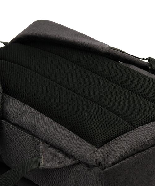 BASECONTROL（ベースコントロール）の「◆ボックス型 薄マチ スリムバックパック 撥水素材使用（バックパック/リュック・レディース・ブラック/ダークグレー・99）」の13枚目の写真