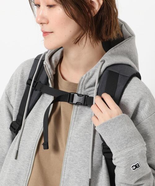 BASECONTROL（ベースコントロール）の「◆ボックス型 薄マチ スリムバックパック 撥水素材使用（バックパック/リュック・レディース・ブラック/ダークグレー・99）」の16枚目の写真