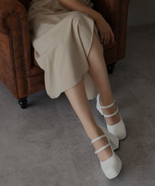 VIVIAN(ヴィヴィアン)の「厚底プラットフォームダブルストラップパンプス ZOZOTOWN+オフィシャルサイト限定商品(パンプス・レディース・ホワイト/ブラック系その他・S/M/L)」の11枚目の写真