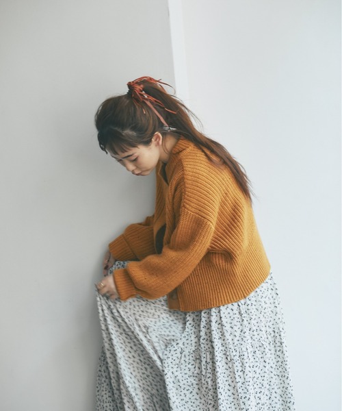 and R（アンドアール）の「ネップヤーンカーディガン（カーディガン/ボレロ・レディース・レッド/マスタード・FREE）」の17枚目の写真