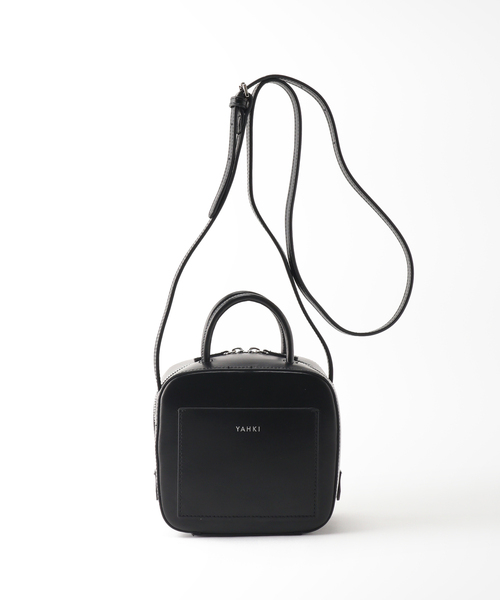 YAHKI（ヤーキ）の「【YAHKI /ヤーキ】W FACE SQUARE SHOULDERBAG：ショルダーバッグ（ショルダーバッグ・レディース・ホワイト/ブラック・FREE）」の6枚目の写真