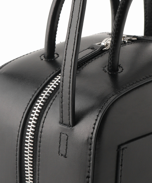 YAHKI（ヤーキ）の「【YAHKI /ヤーキ】W FACE SQUARE SHOULDERBAG：ショルダーバッグ（ショルダーバッグ・レディース・ホワイト/ブラック・FREE）」の14枚目の写真