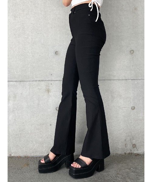 ENVYM（アンビー）の「フレアカラージェギンス（その他パンツ・レディース・ブラック・S/M）」の14枚目の写真