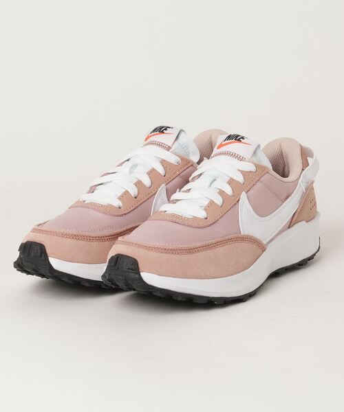 NIKE(ナイキ)の「NIKE ナイキ W WAFFLE DEBUT ワッフル デビュー WDH9523 600PINKOX/WHITE(スニーカー・レディース・ピンク・22.5cm/23.5cm/24.5cm/25.5cm/23.0cm/24.0cm/25.0cm/26.0cm)」の1枚目の写真